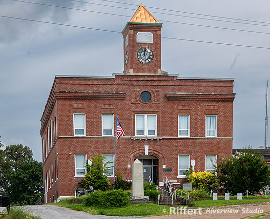 Hardin County Courthouse-2