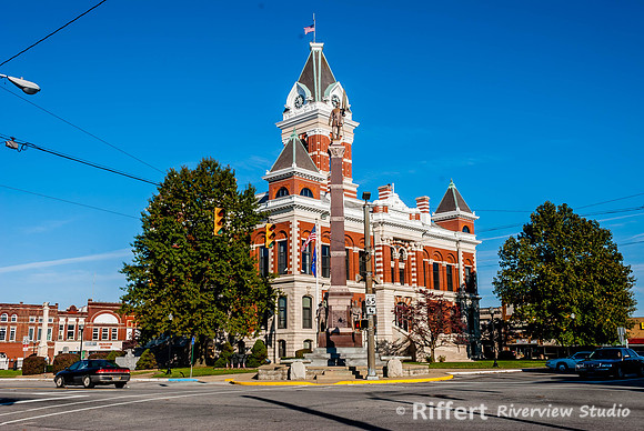 Gibson County Courthouise