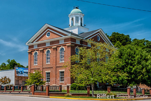 Hancock County Courthouse