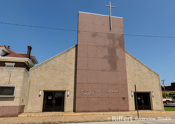 Holy Trinity Catholic Church