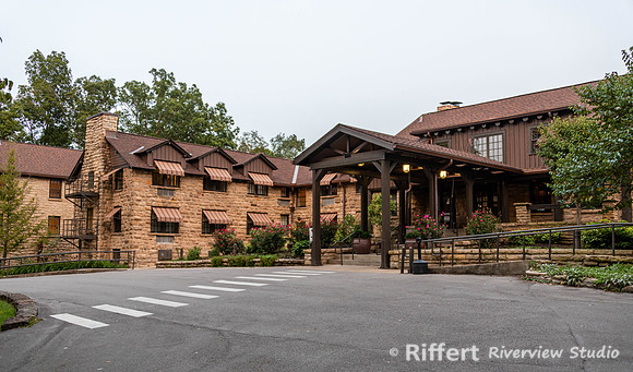 Cumberland Falls State Resort Lodge and Woodland Cabins-2