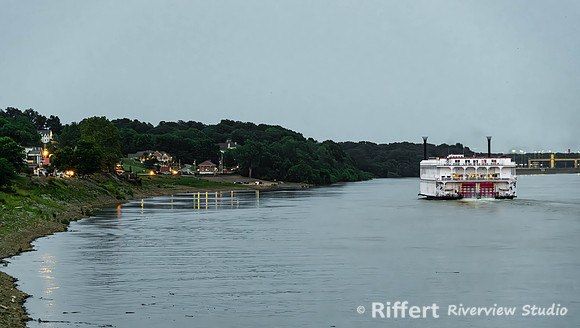 American Duchess on Ohio River