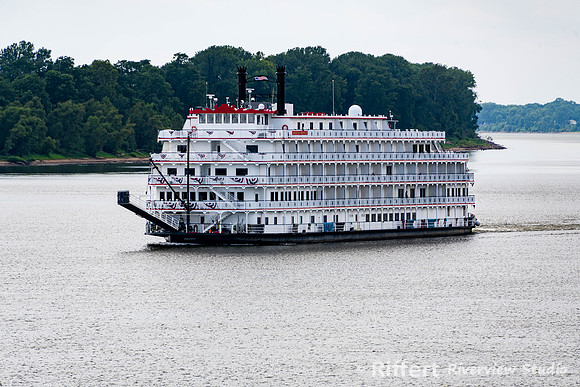 American Heritage on Ohio River