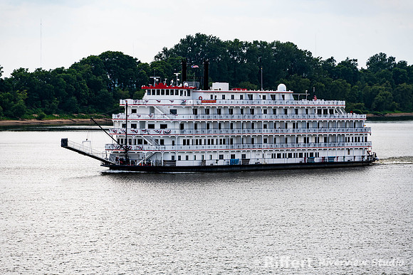 American Heritage on Ohio River