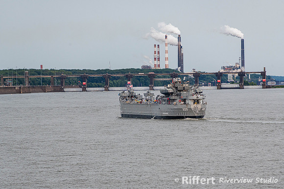 LST 325
