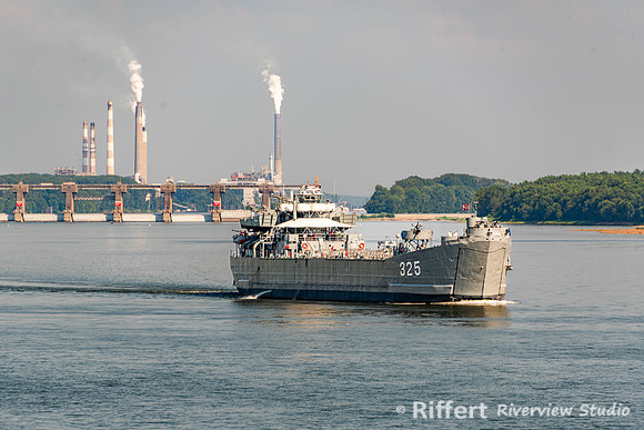 LST 325