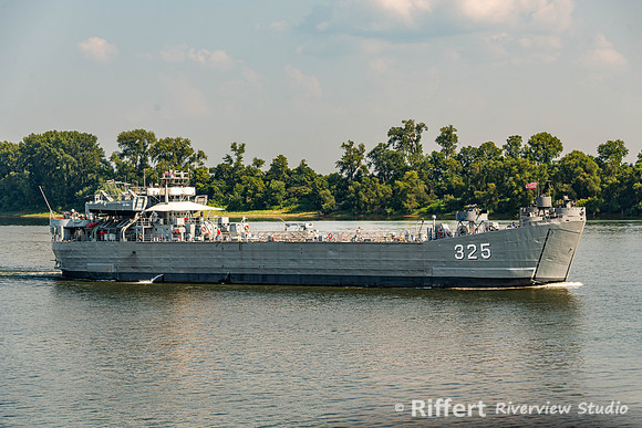 LST 325