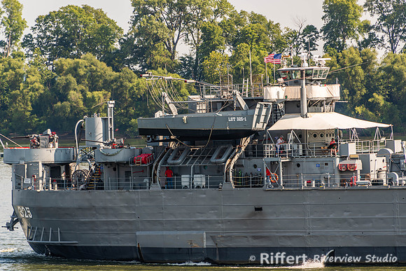 LST 325