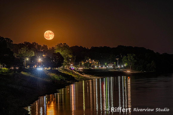 Super Blue Moon