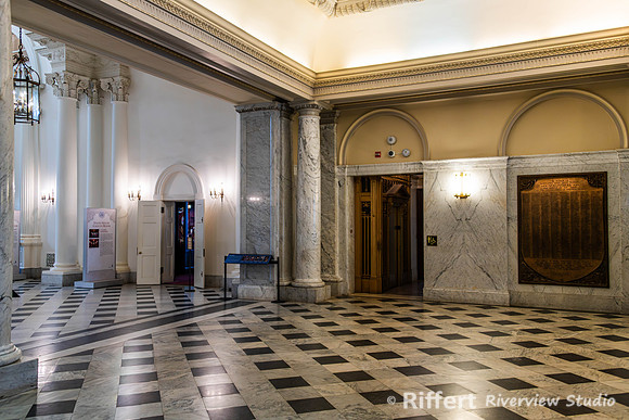 Inside the Maryland State House